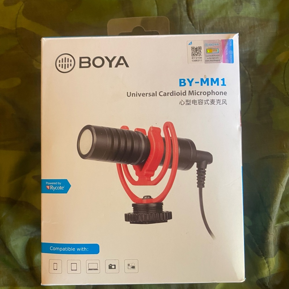 Boya BY-MM1 Universal Cardioid Microphone - Black and Red